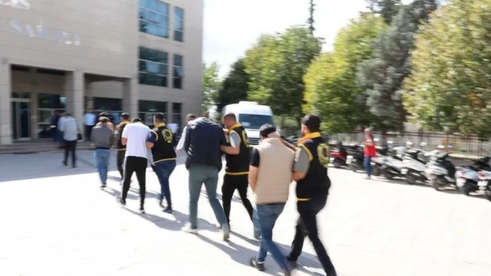 Kilis'te iş yeri kurşunlama olayına ilişkin yeni gelişme: Motosikletli şüpheliler yakalandı!