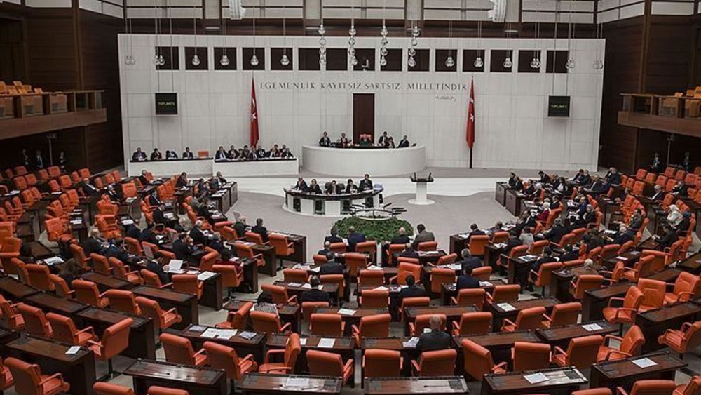 Gizli radar ilk gündem! Trafik cezaları Meclis'e geliyor